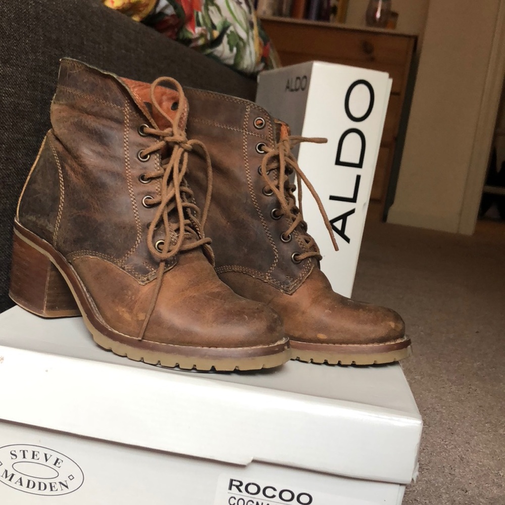 Steve Madden destructed, leather lace up booties